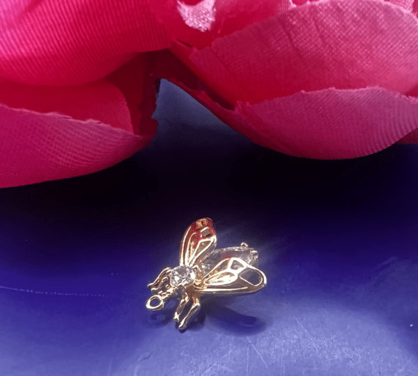 Bumble Bee Charm